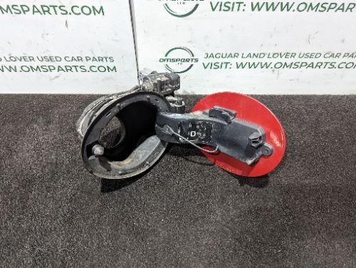 LAND ROVER DISCOVERY SPORT L550 FUEL FLAP COVER RED 868