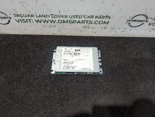 LAND ROVER DISCOVERY 4 L319  DAB CONTROL UNIT MODULE