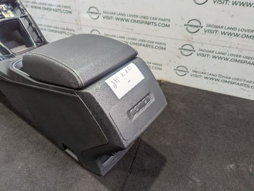 JAGUAR I-PACE X590 CENTRE CONSOLE WITH ARMREST