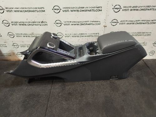 JAGUAR I-PACE X590 CENTRE CONSOLE WITH ARMREST