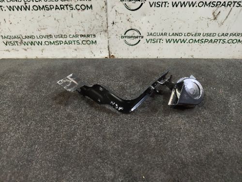 RENAULT KANGOO MK3 XFK N/S PASSENGER SIDE LEFT WING ARM BRACKET