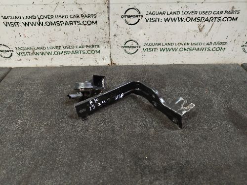 RENAULT KANGOO MK3 XFK N/S PASSENGER SIDE LEFT WING ARM BRACKET