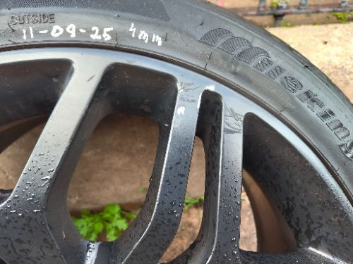 RANGE ROVER SPORT L494 SET OF 4 22" ALLOY WHEELS WITH TYRES