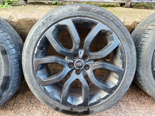 RANGE ROVER EVOQUE L538 FACELIFT SET OF 4 20" ALLOY WHEELS WITH TYRE