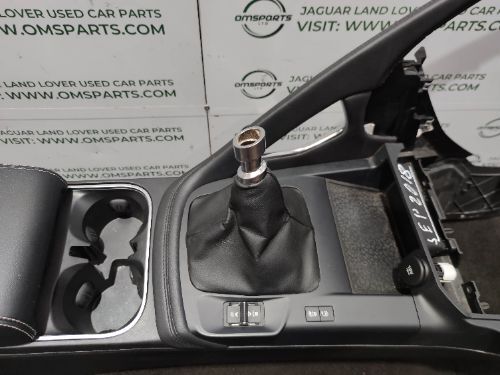 JAGUAR E-PACE X540 CENTRE CONSOLE AND ARMREST