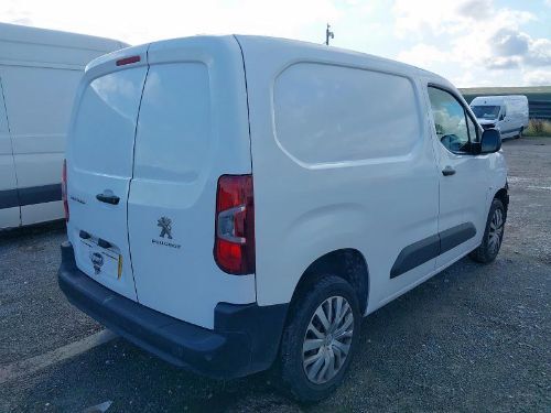 Donor Vehicle Image