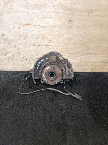 TOYOTA AURIS E150 MK1 N/S PASSENGER SIDE LEFT REAR WHEEL HUB