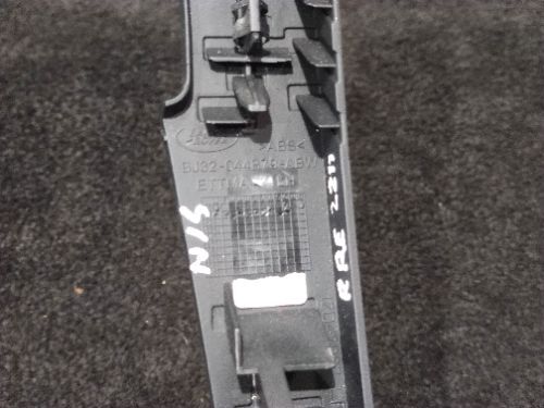 RANGE ROVER EVOQUE L538 PAIR OF STRAPS ON DASHBOARD